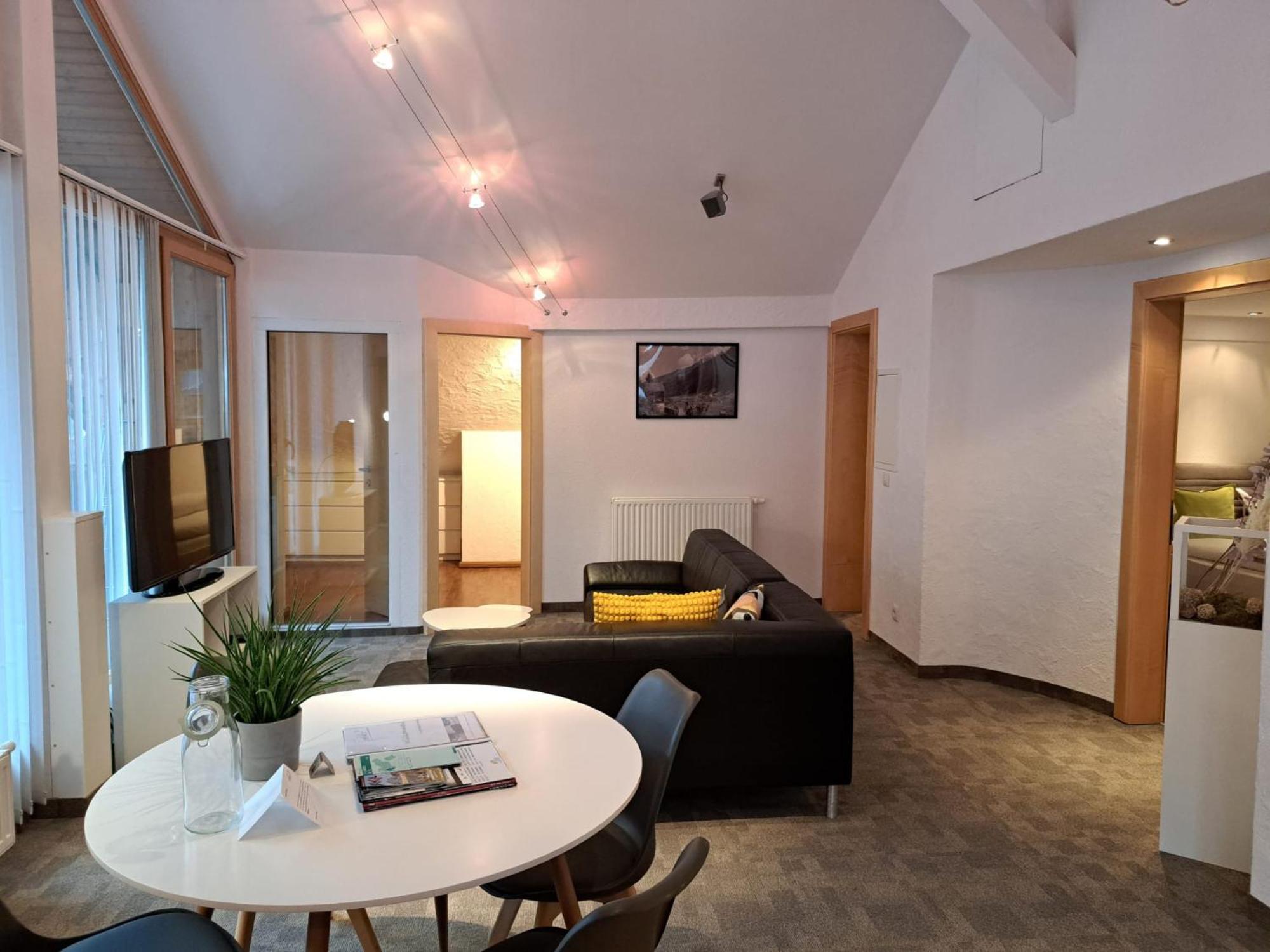 Edelweiss Apartments 200M Zum Lift - Silvretta Card Premium Inklusive See Luaran gambar
